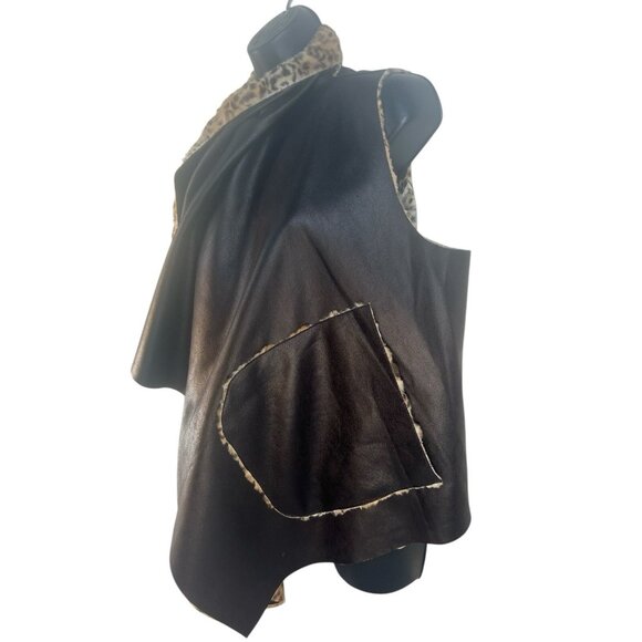Dolce Cabo Women's faux brown leather/faux fur‎ leopard drape vest L - Picture 6 of 10